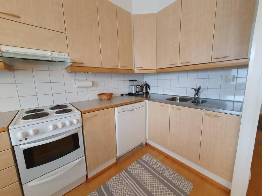 Rovaniemi Ruokasenkatu Apt - Wi-Fi - Sauna - Free Parking ภายนอก รูปภาพ